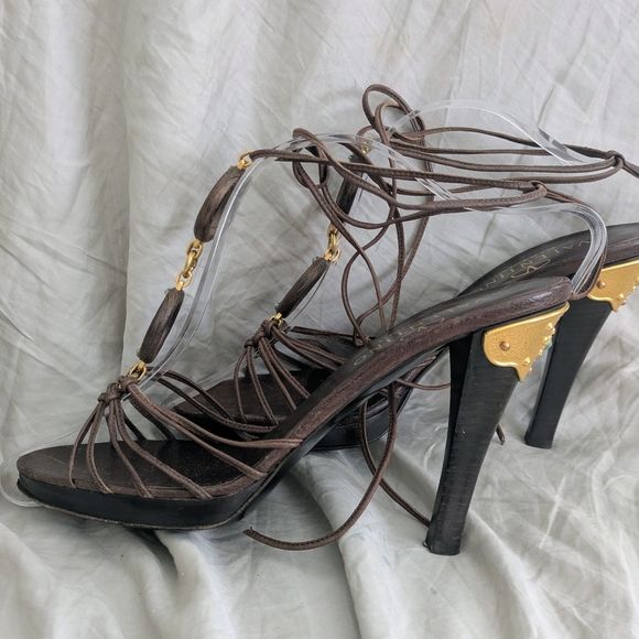 Valentino Gavarani Brown Strappy Sandals - Picture 5 of 9